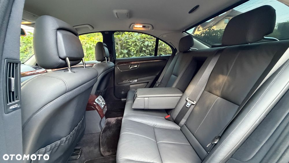 Mercedes-Benz Klasa S 500 7G-TRONIC - 22