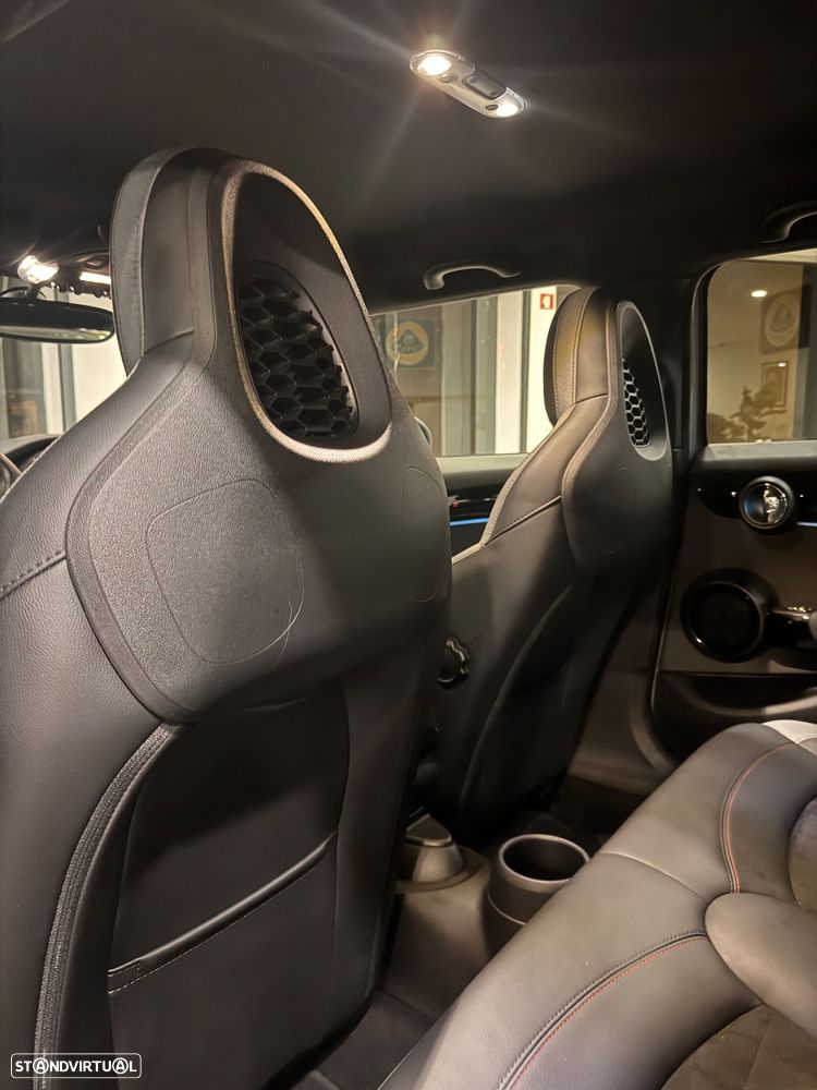 MINI 5 Portas One JCW - 30