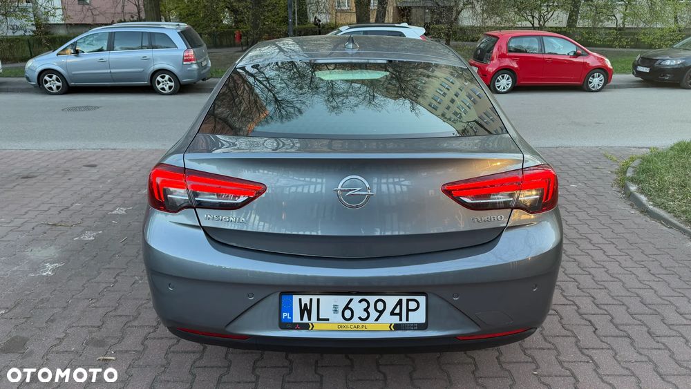 Opel Insignia 1.5 T Elite S&S - 8