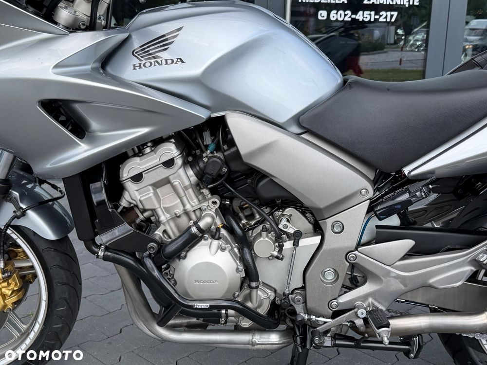Honda CBF - 28