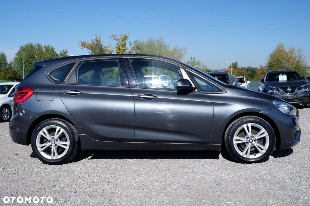 BMW Seria 2 218d Advantage - 32