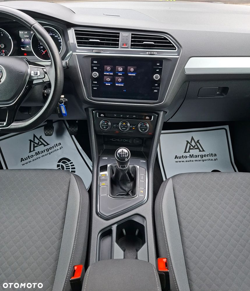 Volkswagen Tiguan 2.0 TDI SCR Elegance - 16
