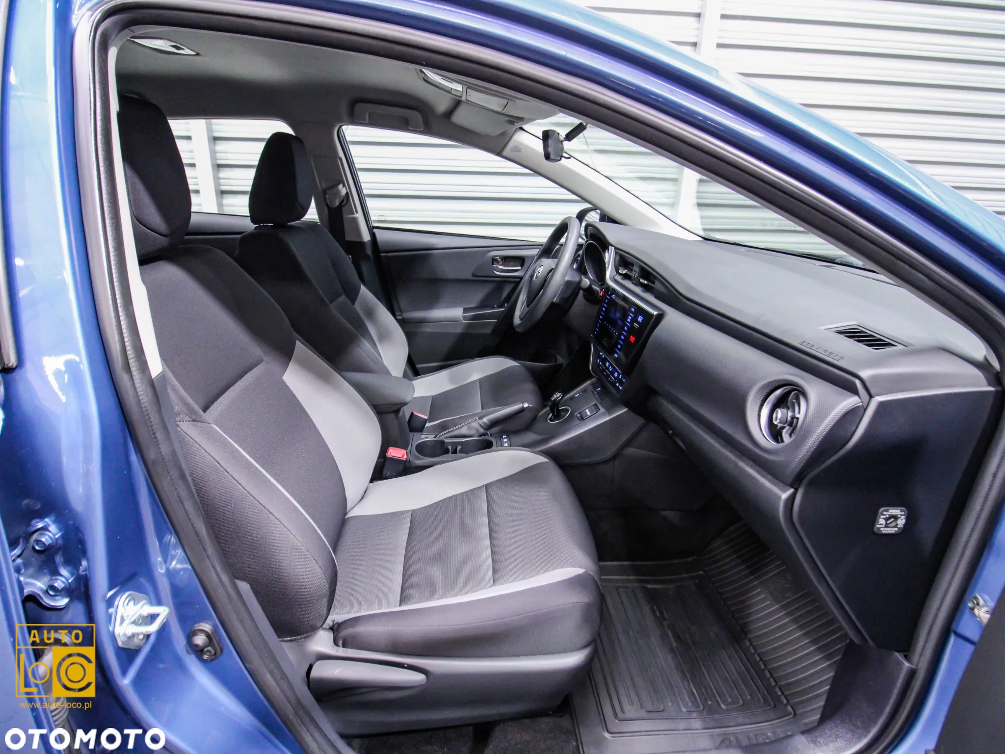 Toyota Auris Hybrid 135 Active - 10