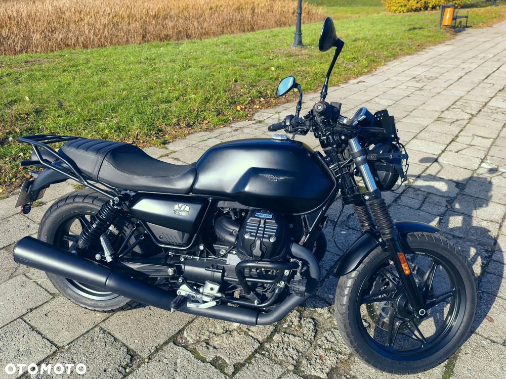 Moto Guzzi V7