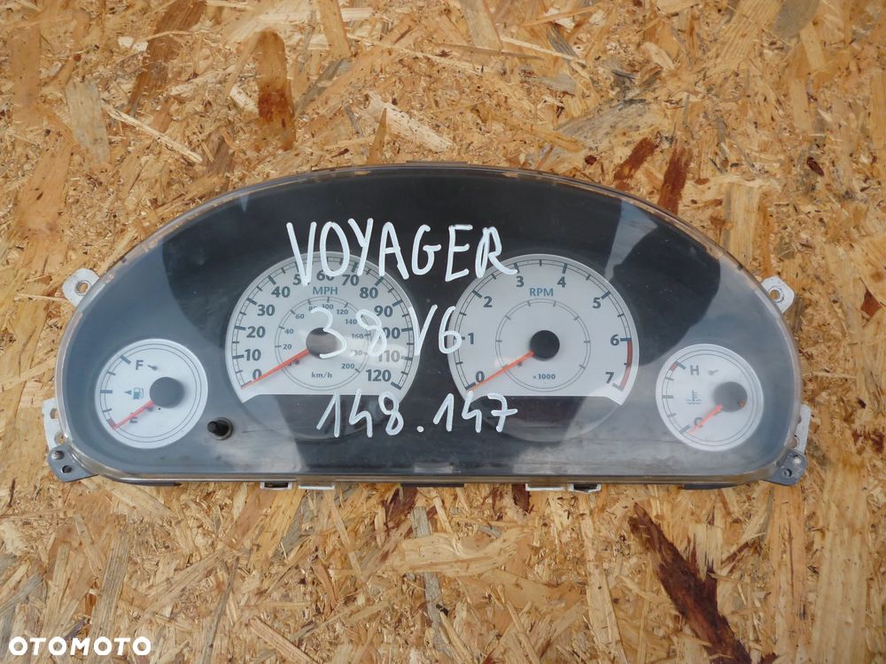 CHRYSLER GRAND VOYAGER III 3.8 V6 LICZNIKI ZEGARY - 1