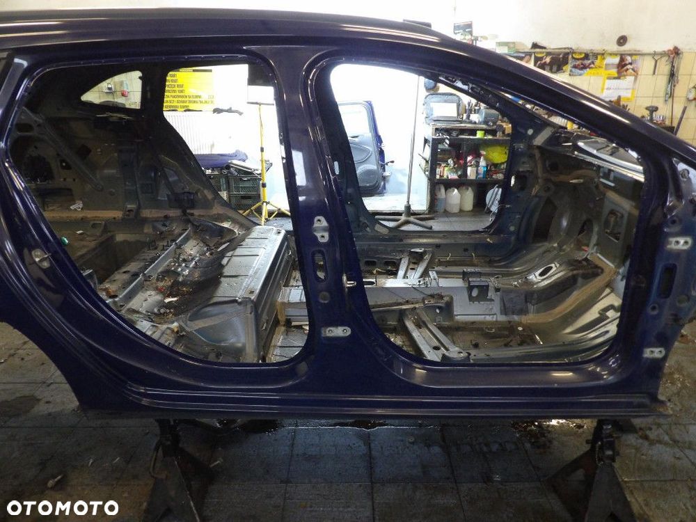 OPEL ASTRA K KOMBI PRÓG PRAWY  Z20Z - 1