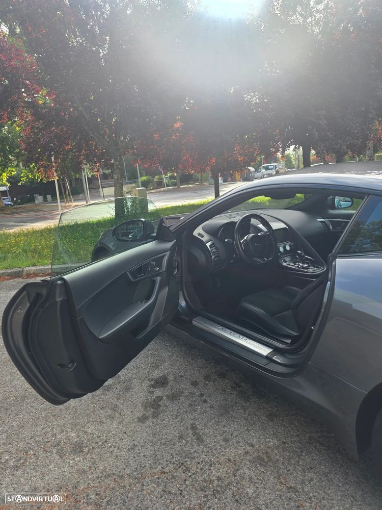 Jaguar F-Type P300 Aut. R-Dynamic Black - 6