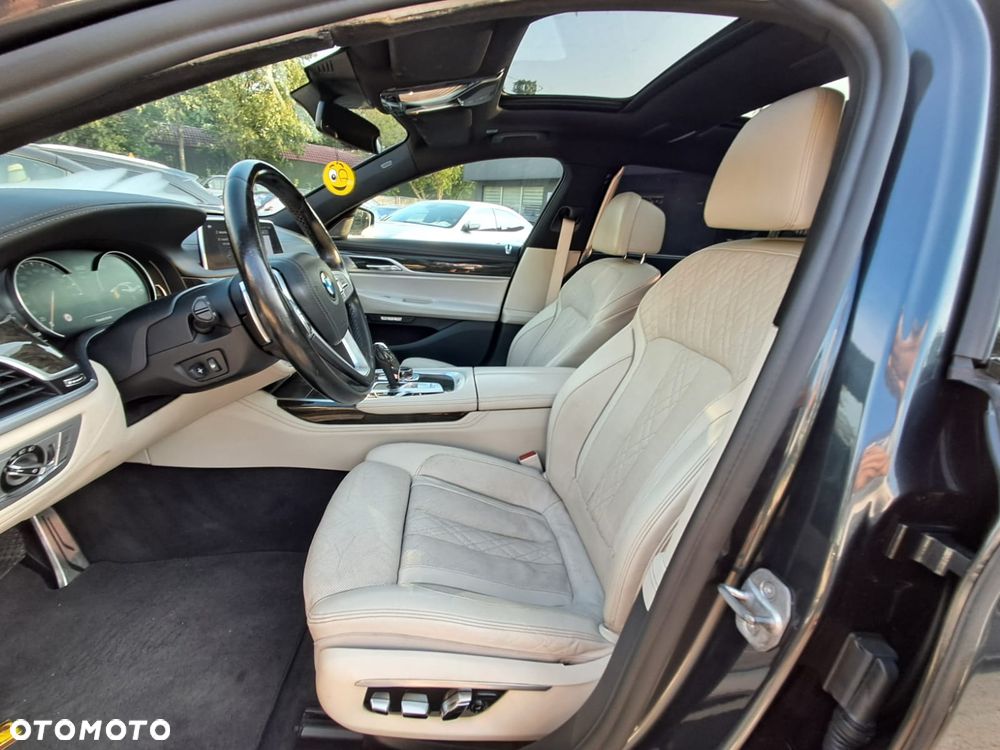 BMW Seria 7 740Li - 4