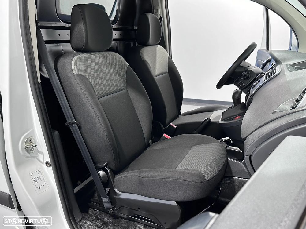 Renault KANGOO Z.E. 33 KW - IVA DEDUTIVÉL - BATERIAS PRÓPRIAS - 32