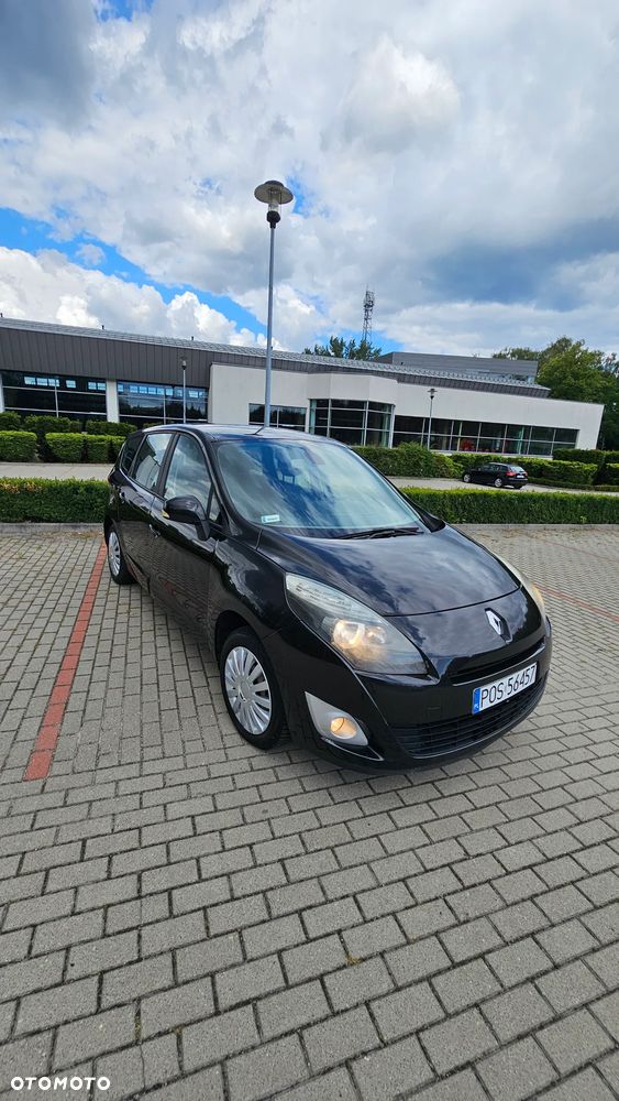 Renault Scenic 1.5 dCi Alize - 8