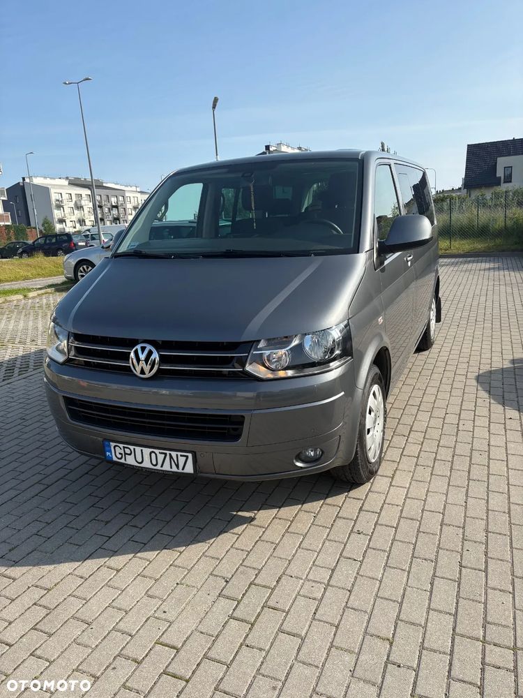 Volkswagen Transporter - 1