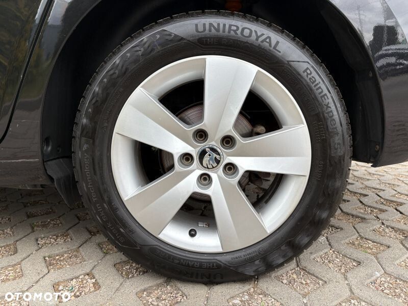 Skoda RAPID 1.0 TSI Ambition - 22