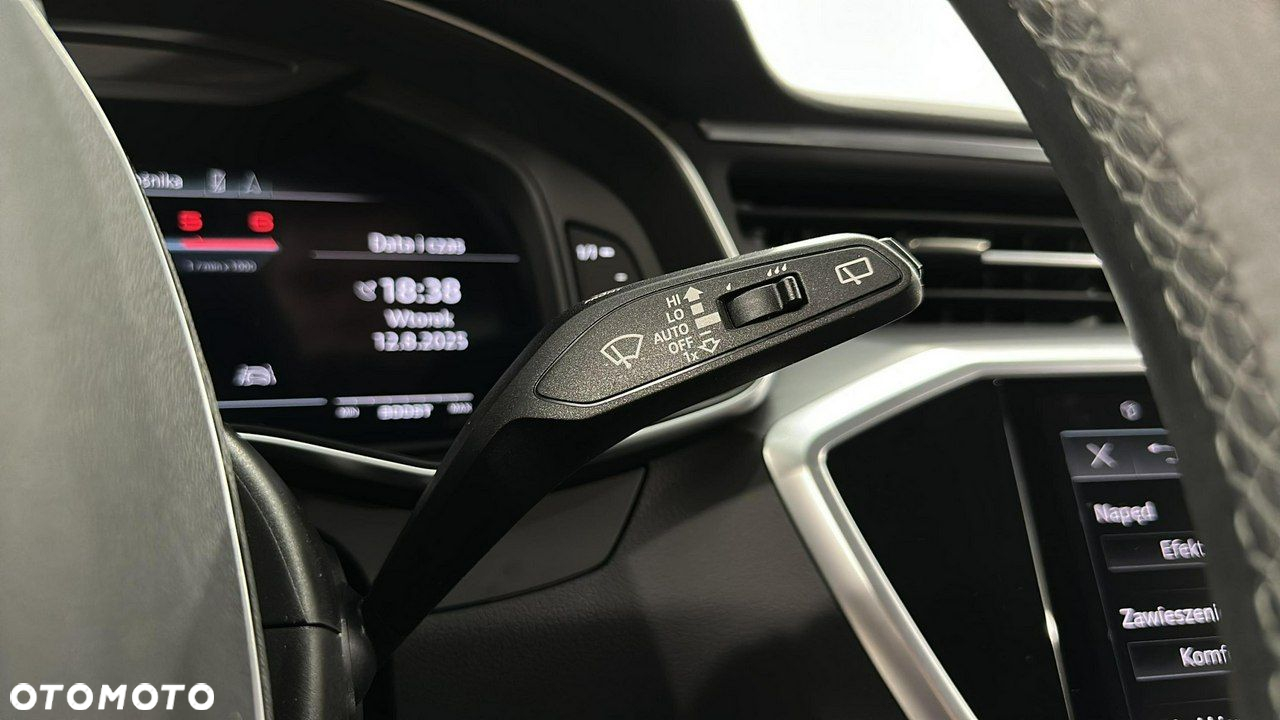 Audi S6 Limousine - 24