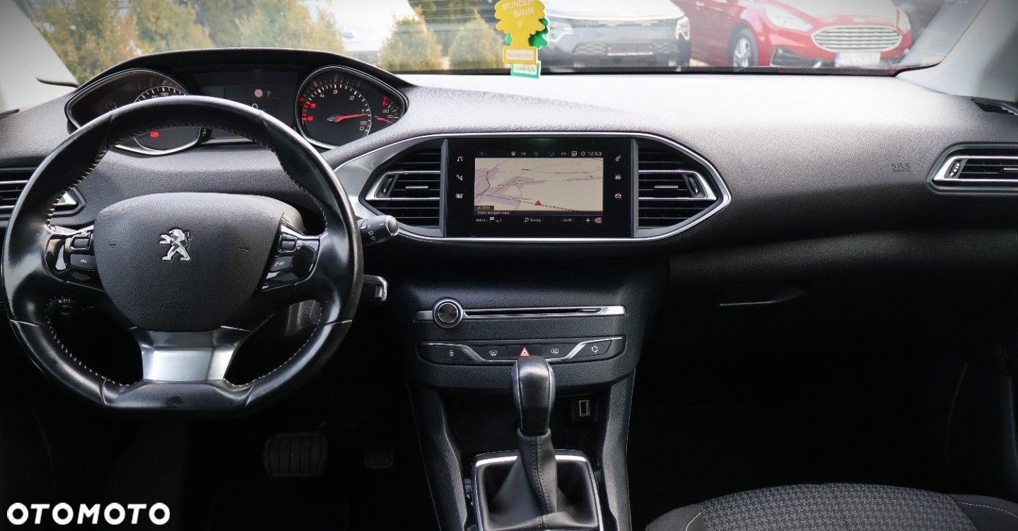 Peugeot 308 - 18