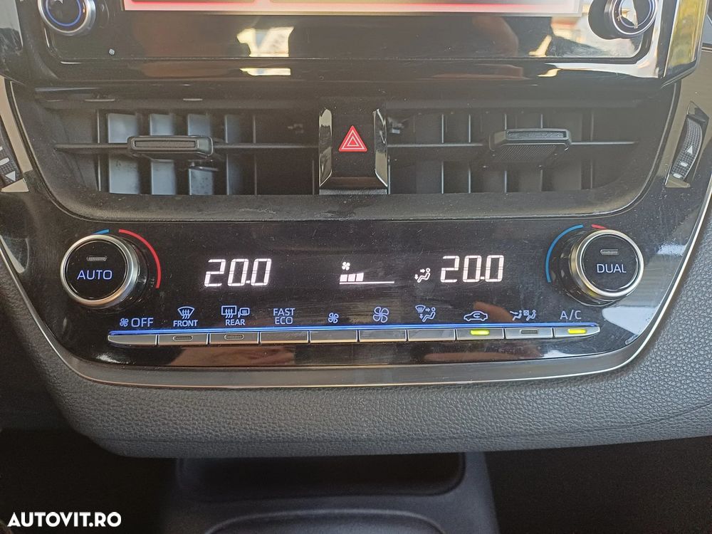 Toyota Corolla - 17