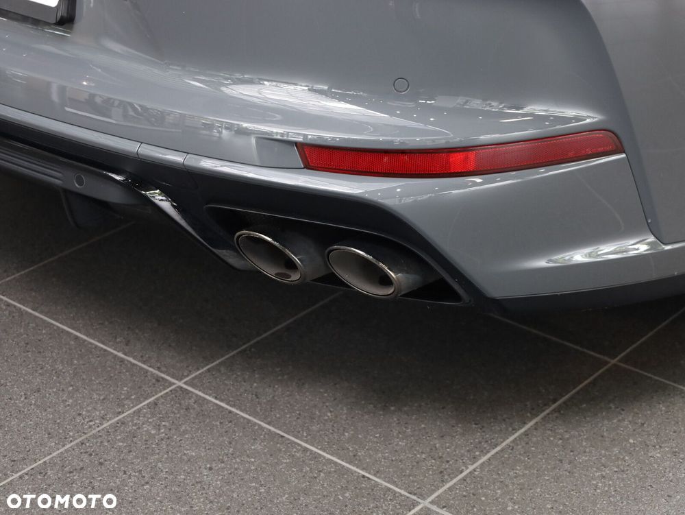 Porsche Panamera - 34