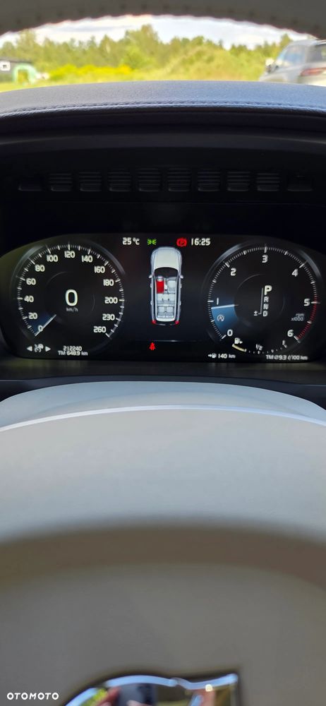 Volvo XC 90 D5 AWD Inscription 7os - 13