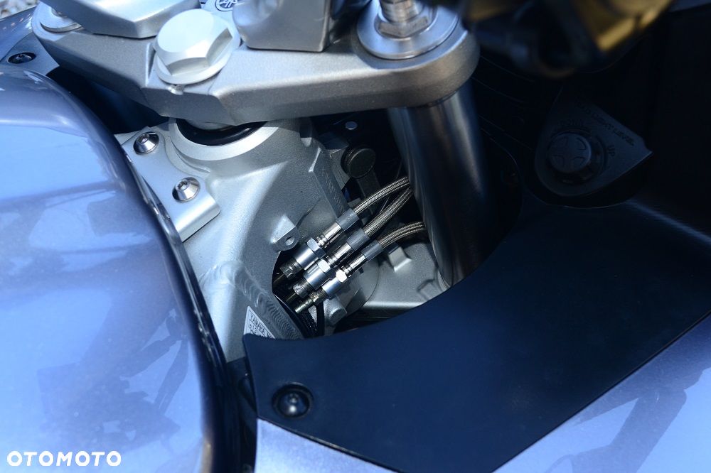 Yamaha FJR - 8