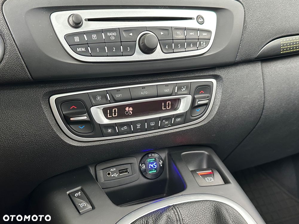 Renault Scenic 1.9 dCi Expression - 15