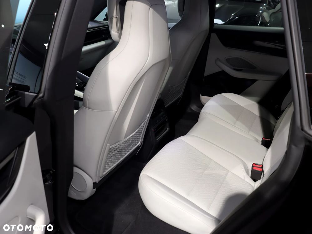 Porsche Macan 100kWh - 34