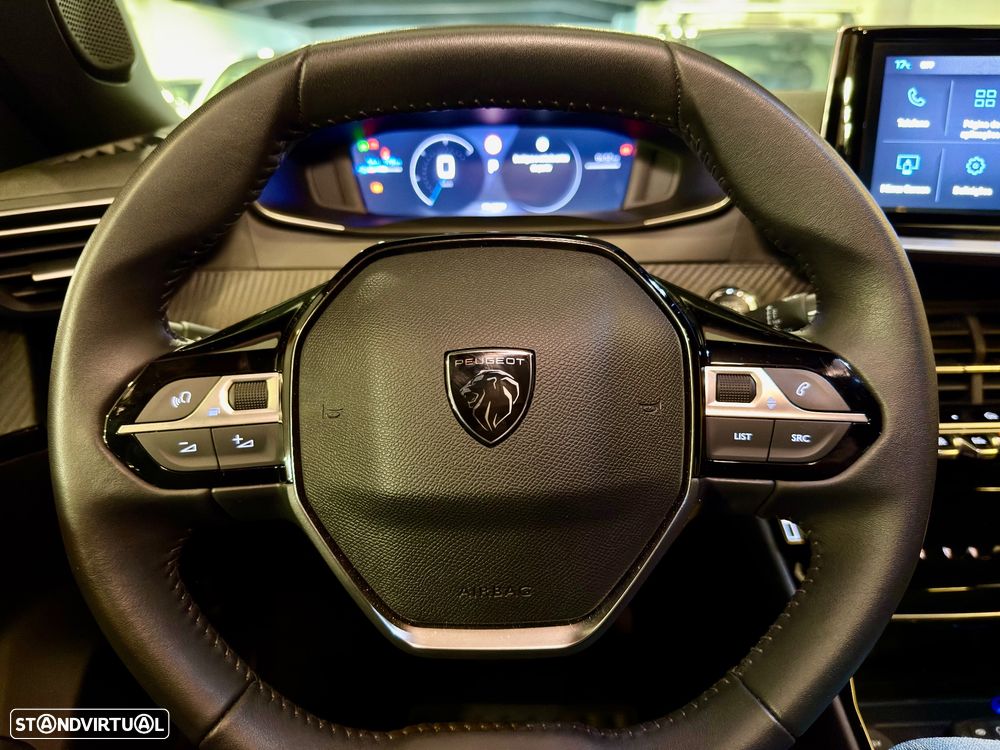 Peugeot e-2008 Allure - 38