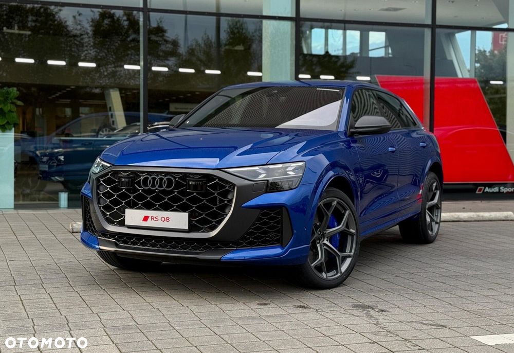 Audi RS Q8 - 6