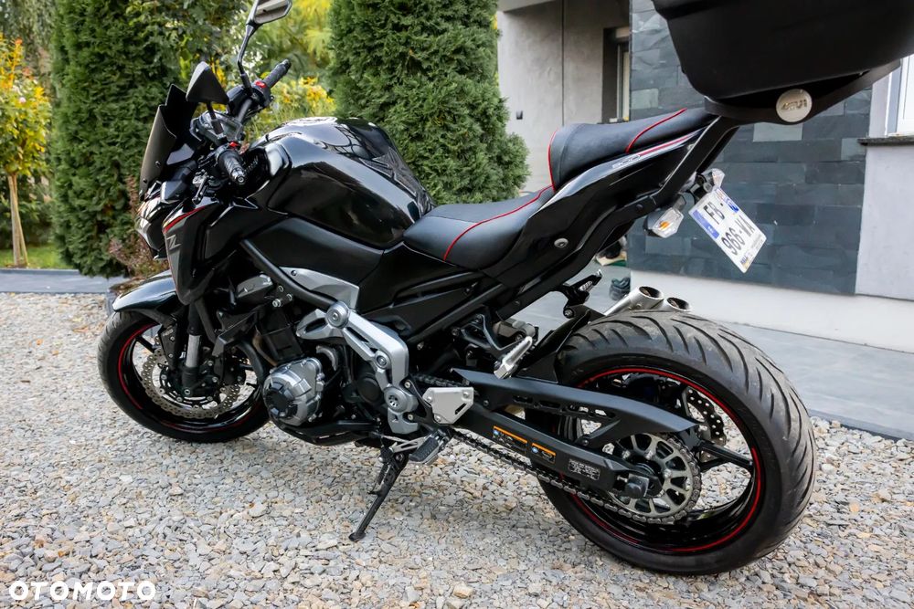 Kawasaki Z 900 - 3