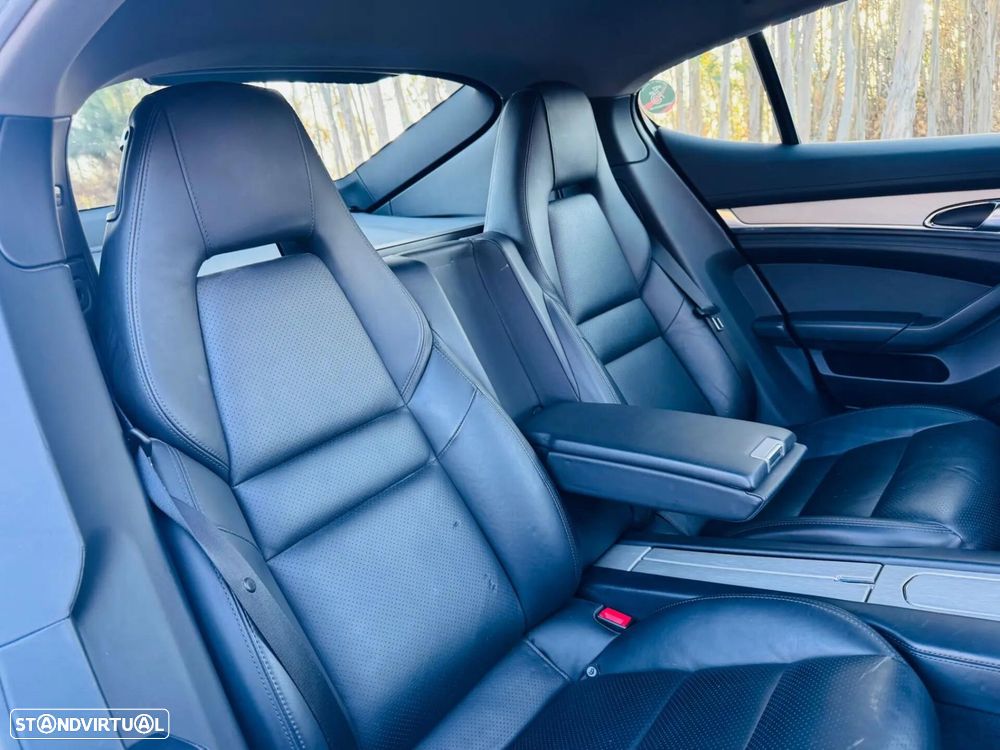 Porsche Panamera Platinum Edition - 47