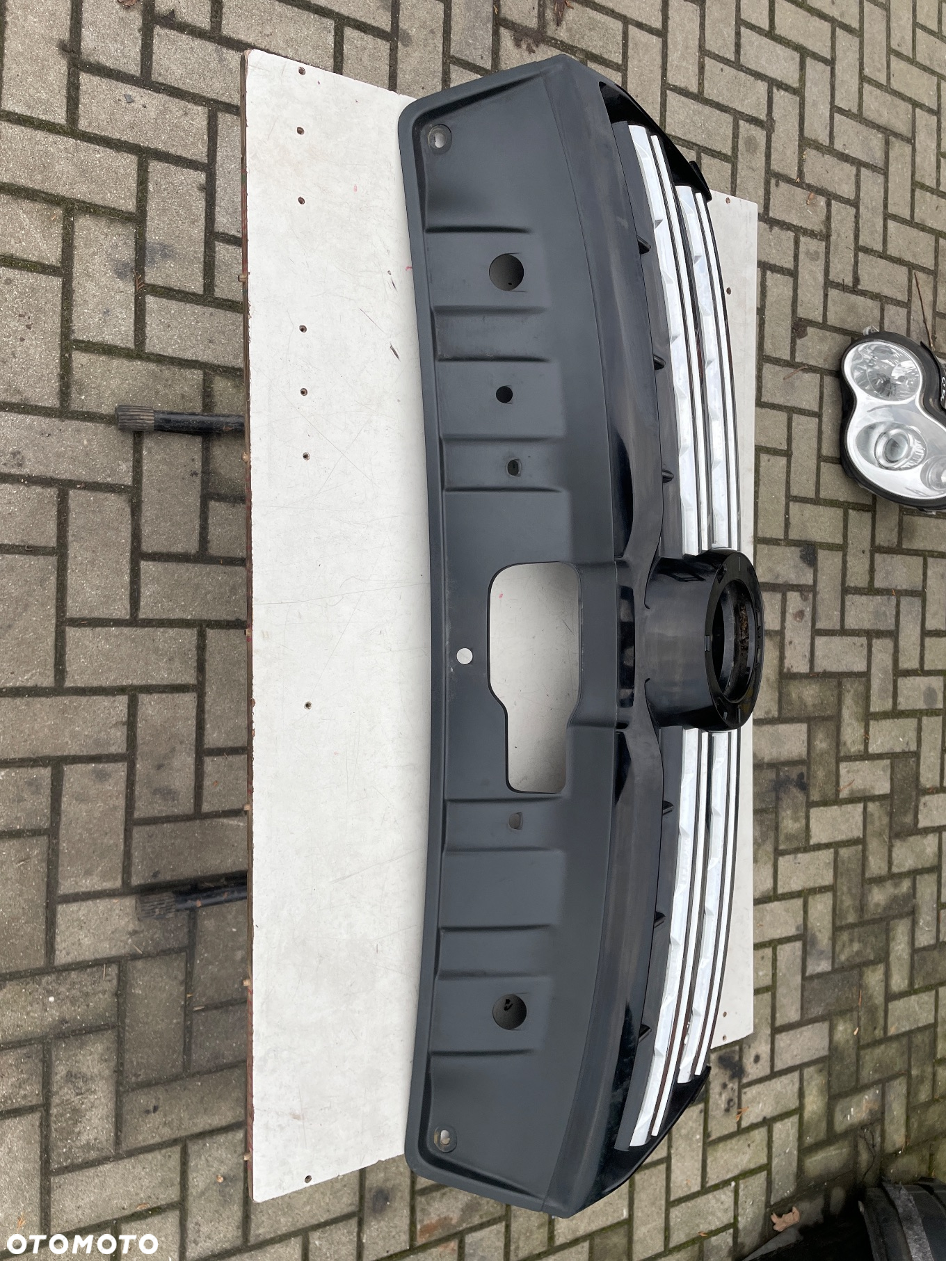 Grill atrapa VW Amarok Oryginał 2H6853653 - 4