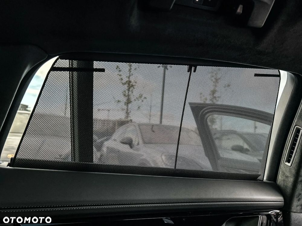 Porsche Panamera Turbo E-Hybrid PHEV - 29