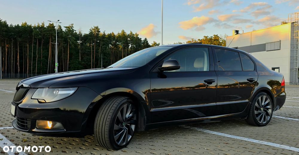 Skoda Superb 3.6 FSI 4x4 Platinum DSG - 10