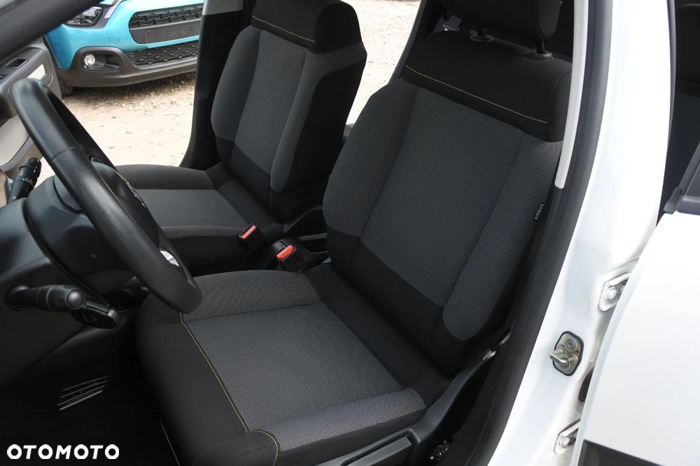 Citroën C3 Pure Tech 82 SHINE - 11