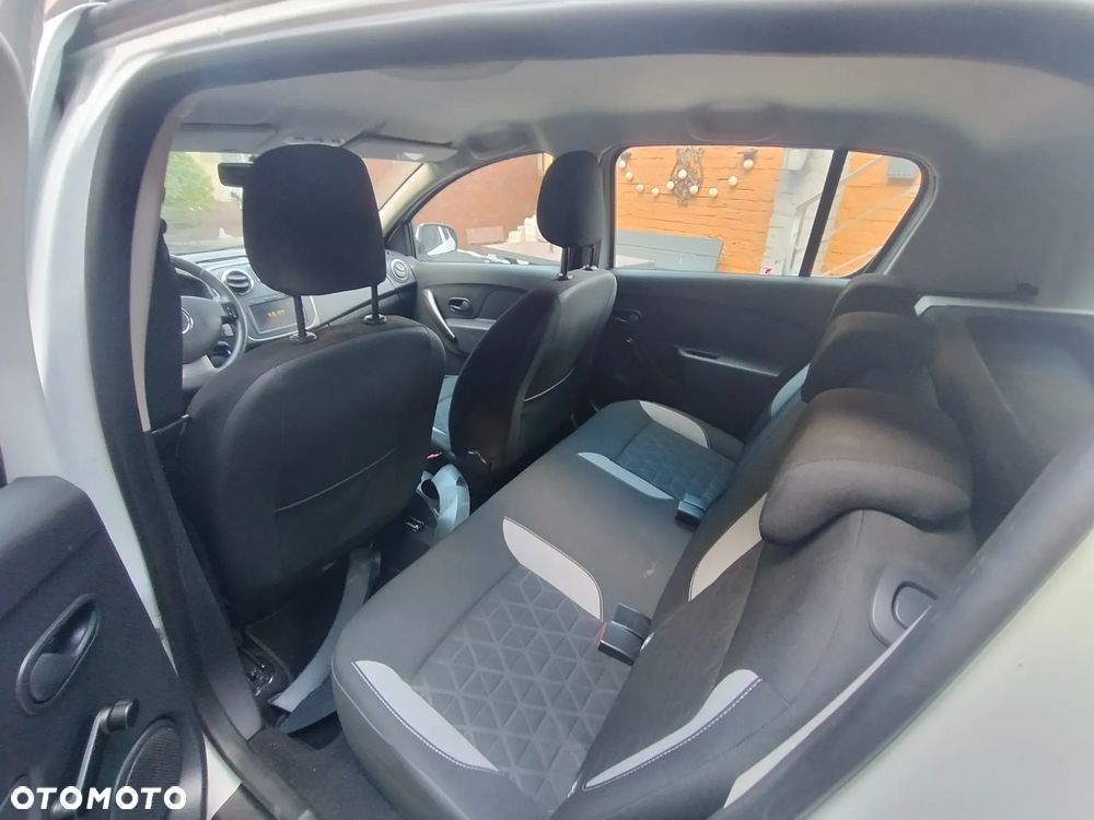 Dacia Sandero Stepway - 2
