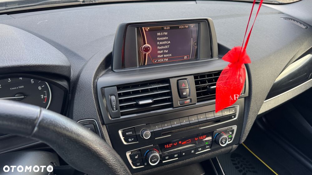 BMW Seria 1 116i Urban Line - 31