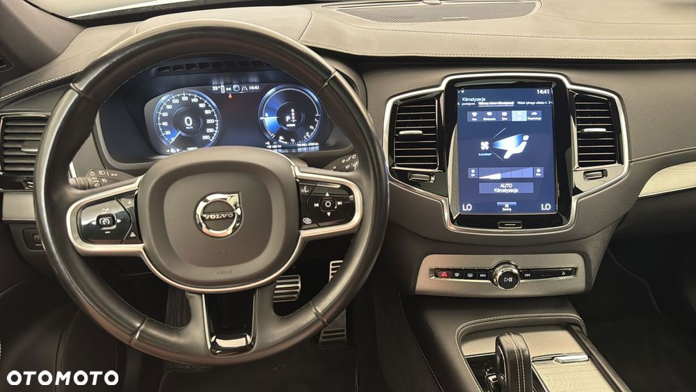 Volvo XC 90 T8 AWD Plug-In Hybrid R-Design 7os - 15