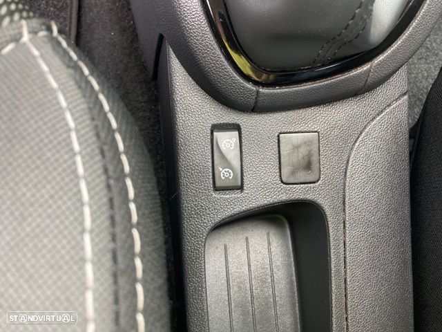 Renault Clio (Energy) TCe 90 Start & Stop LIMITED - 23