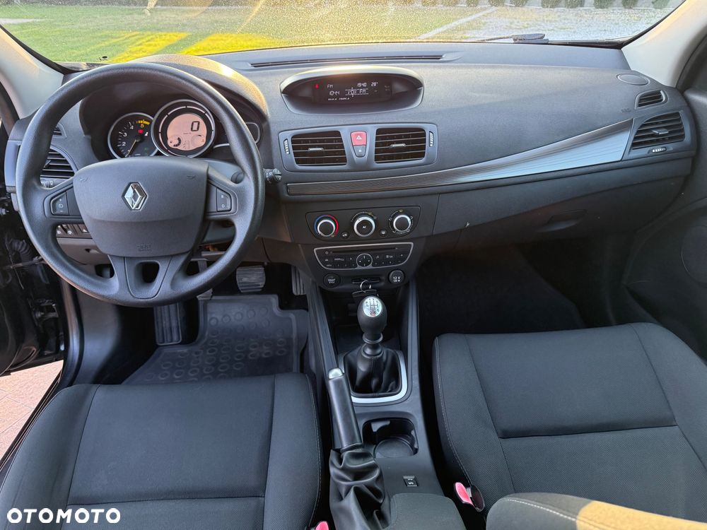 Renault Megane 1.5 dCi Dynamique - 10