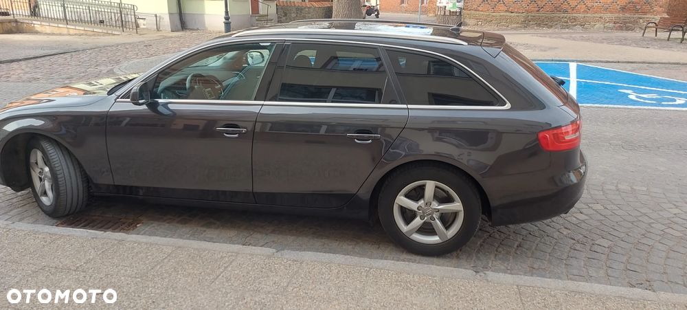 Audi A4 Avant - 8