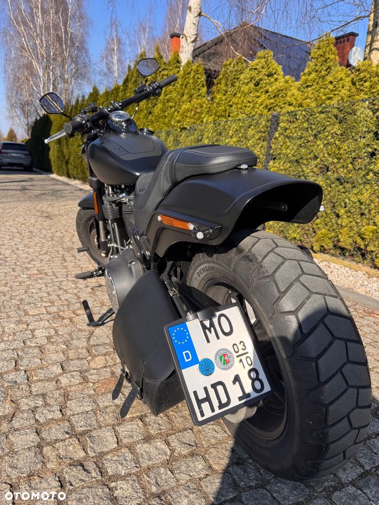 Harley-Davidson Dyna Fat Bob - 17