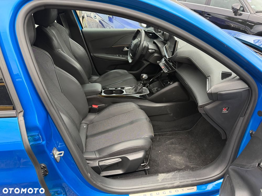 Peugeot 208 PureTech 100 GT Pack - 14