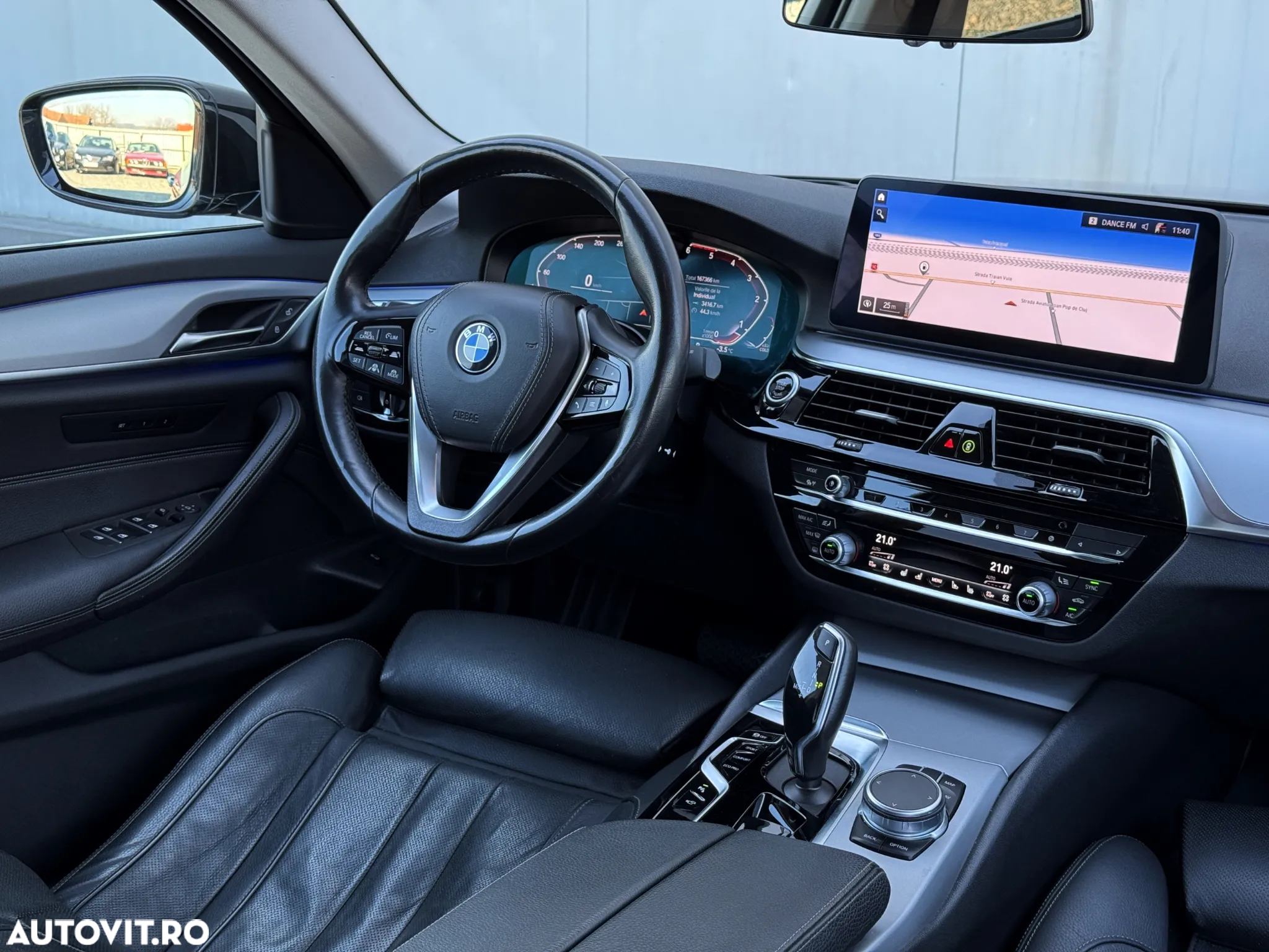 BMW Seria 5 520d Aut. Luxury Line - 17