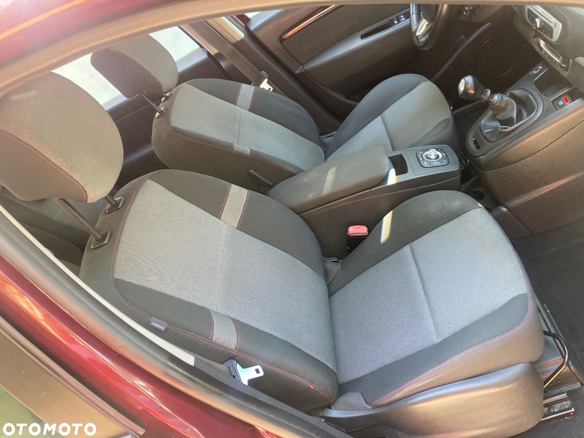 Renault Scenic 1.5 dCi Expression - 16