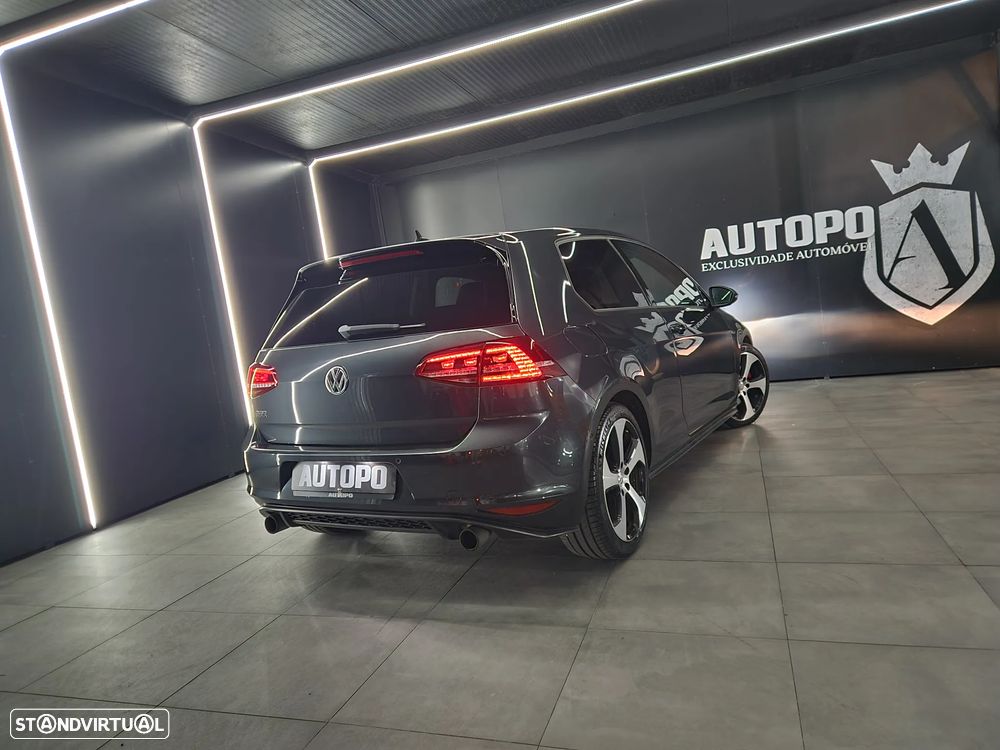 VW Golf 2.0 TSi GTi DSG - 20