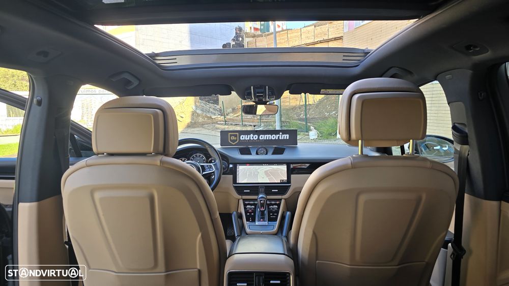 Porsche Cayenne - 22