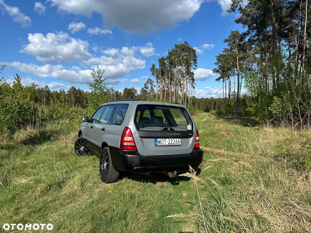 Subaru Forester 2.0 X - 2