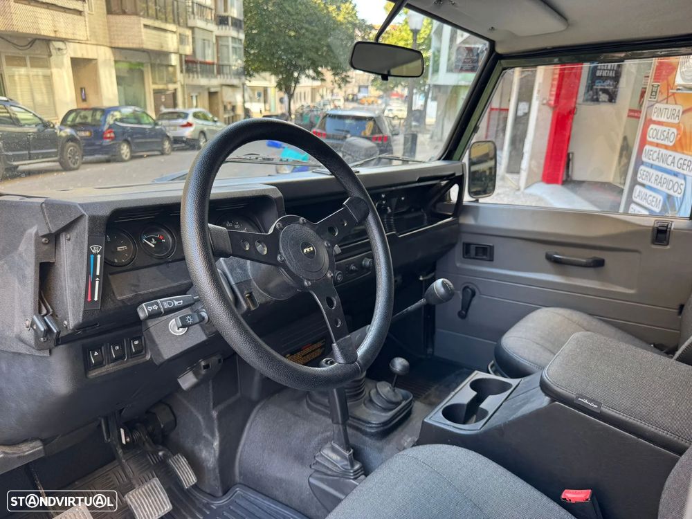 Land Rover Defender 90 2.5 TD5 Metal Top - 2