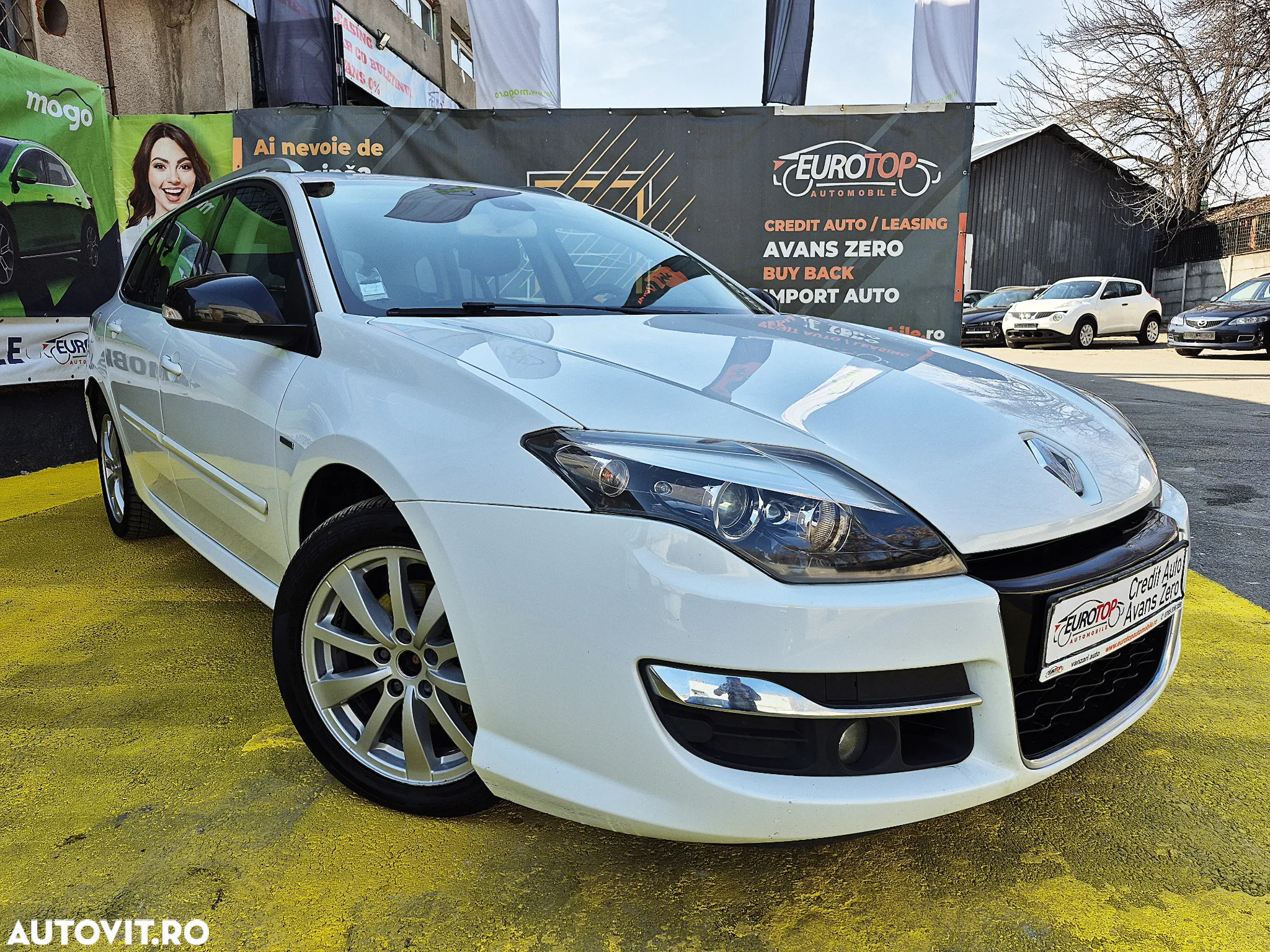 Renault Laguna Grandtour dCi 175 FAP Aut. Bose Edition - 3