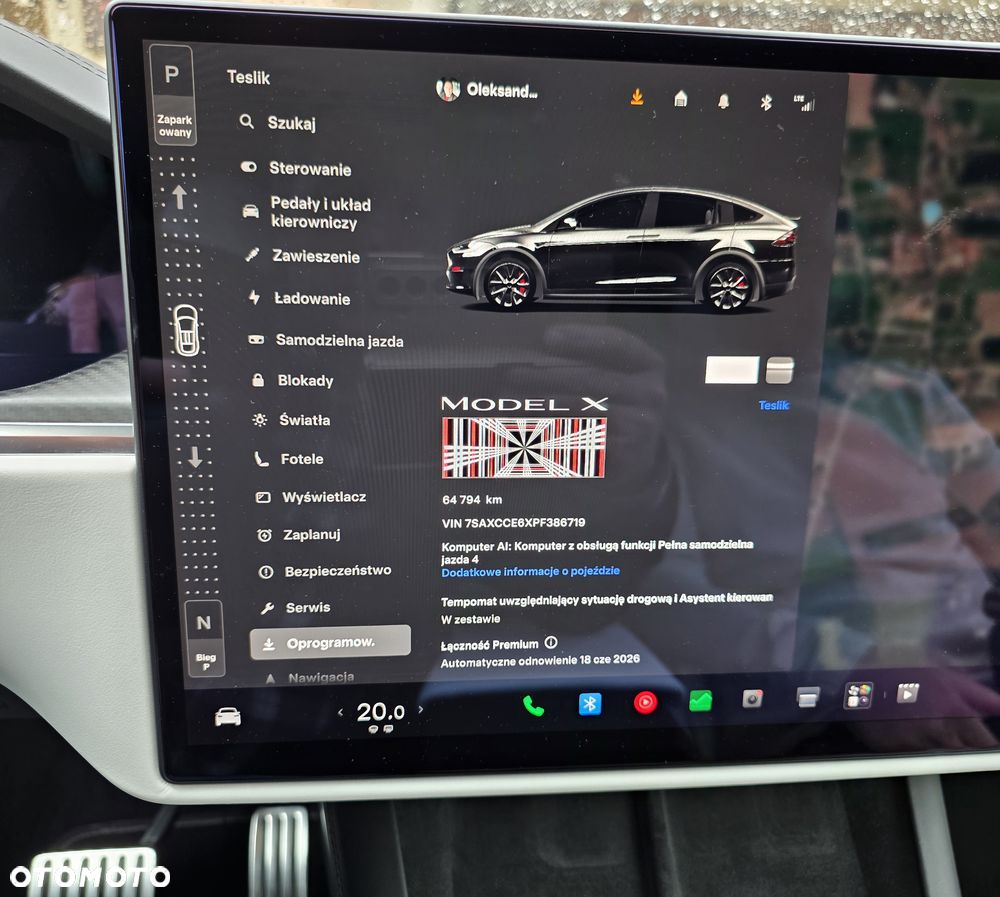 Tesla Model X - 22