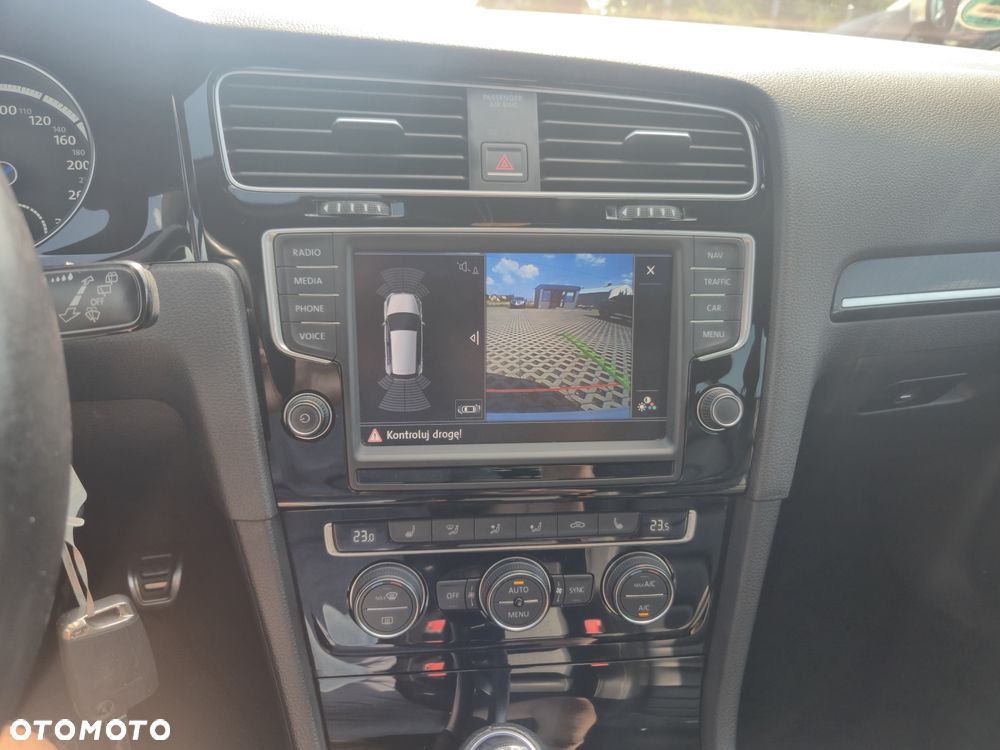 Volkswagen Golf R 4Motion BlueMotion Technology - 10