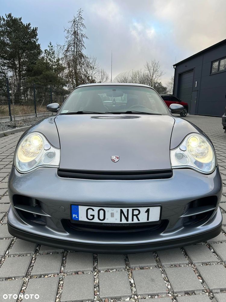 Porsche 911 - 8